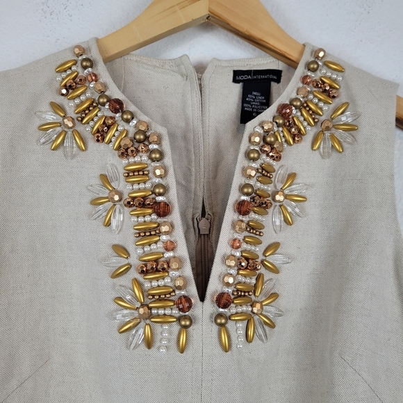 Moda international linen beaded vneck dress - Picture 2 of 8